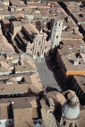 piazza san prospero - piccola